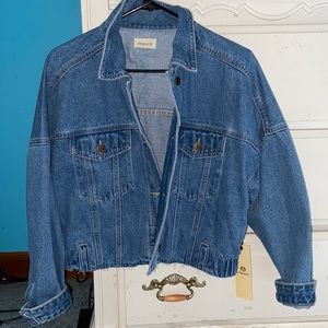 Womens ootd cropped jean jacket